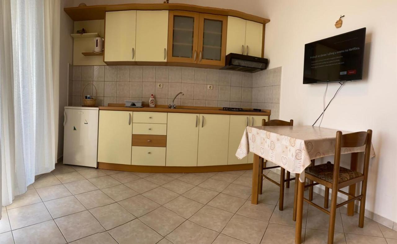 The Ana Apartments 코미자 외부 사진